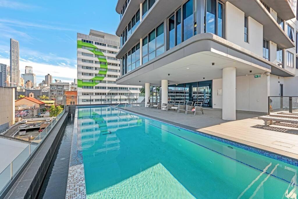Great Located Unit/Private Balcony, Pool,Gym,Parking Lägenhet Brisbane Exteriör bild