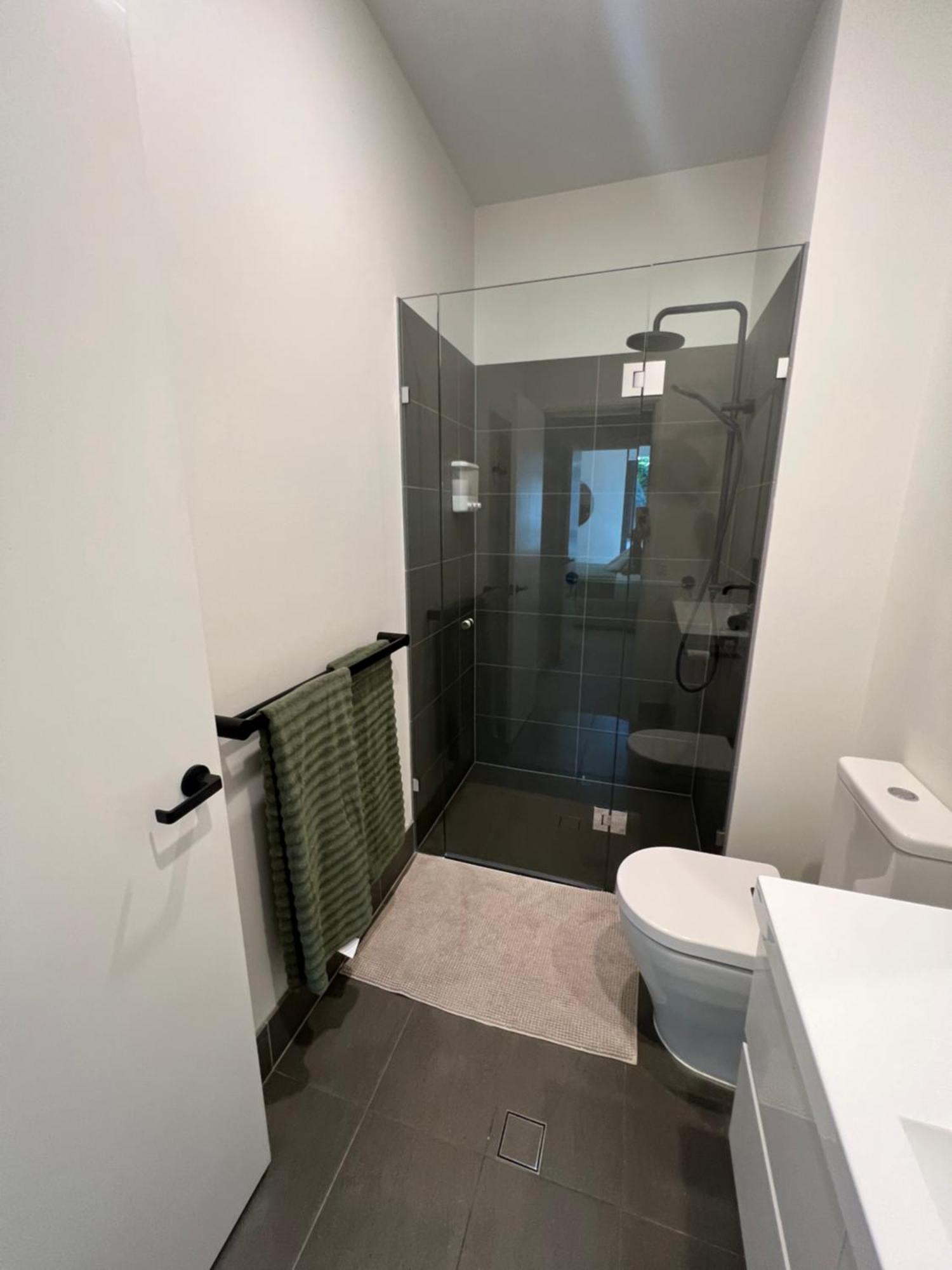 Great Located Unit/Private Balcony, Pool,Gym,Parking Lägenhet Brisbane Exteriör bild